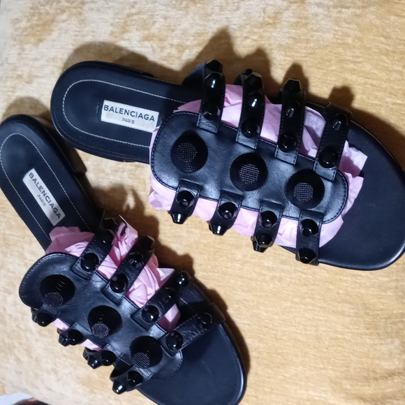 Balenciaga sandals - Picture 1 of 13